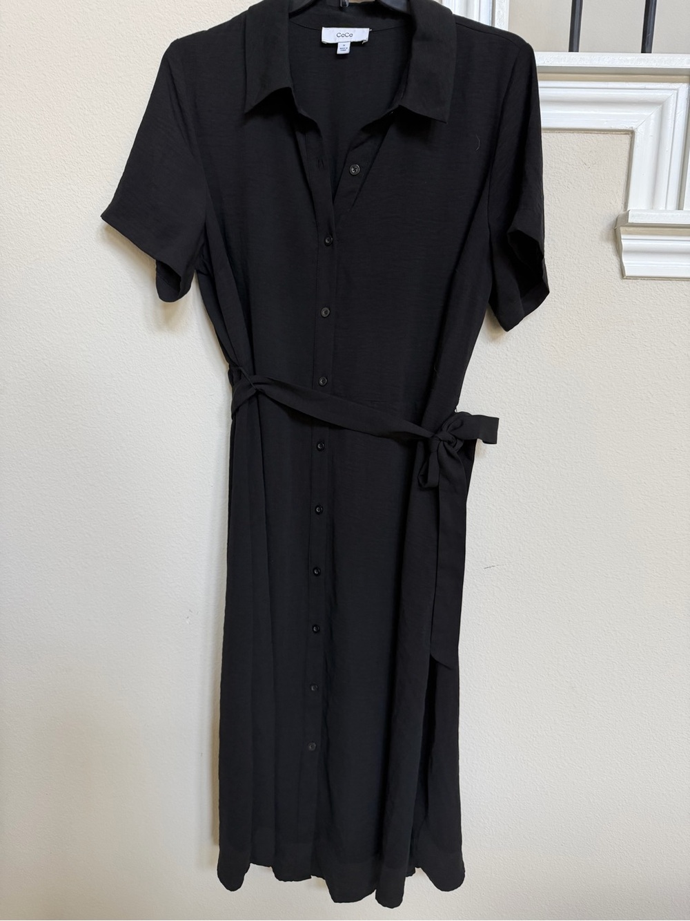 CeCe Black Button-Front Tie-Waist Short Sleeve Midi Dress